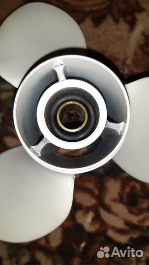 11-й винт для лодочного мотора Yamaha 9.9-15