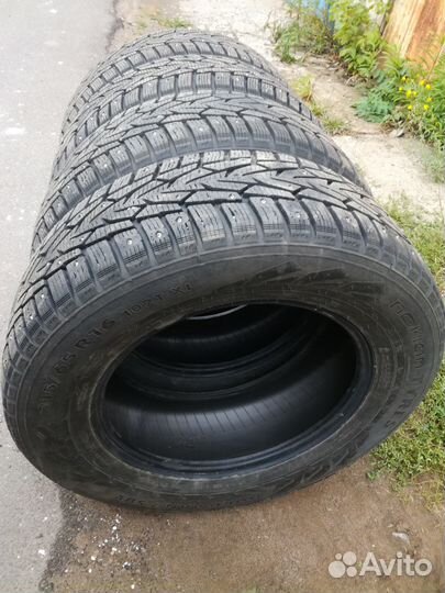 Nokian Tyres Nordman 7 SUV 215/65 R16