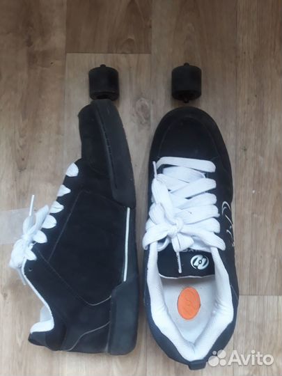 Кроссовки на роликах heelys