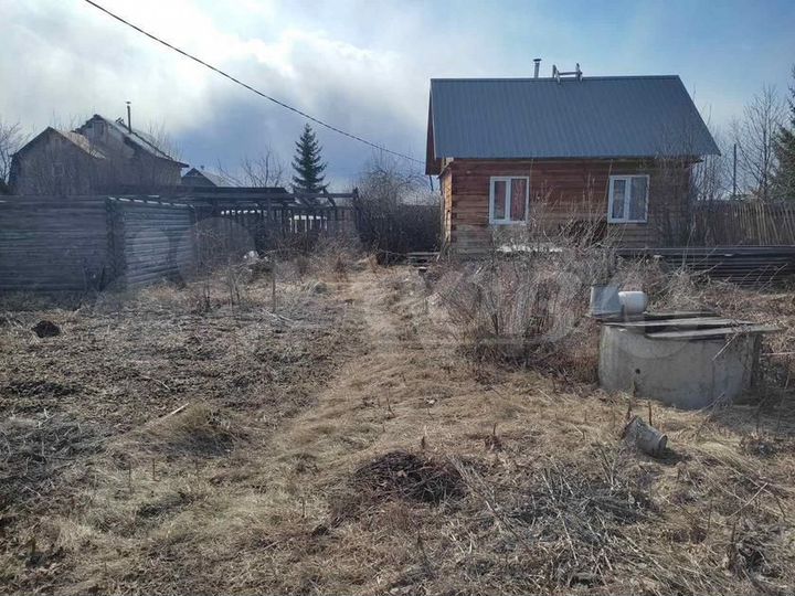 Дача 21,1 м² на участке 6,4 сот.