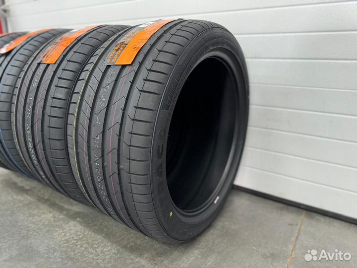 Frztrac Sport RC600 295/35 R21 и 265/40 R21