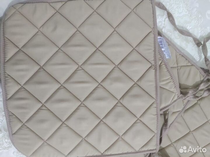 Сидушки на табуретки