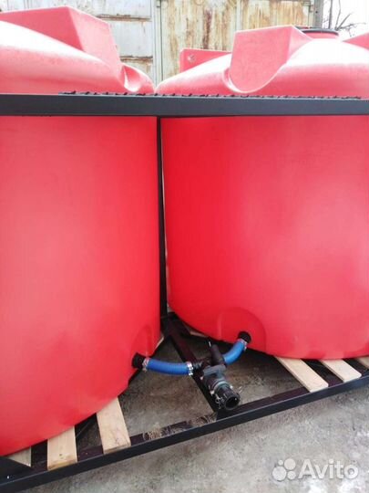 Пластиковая емкость для кас