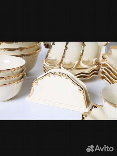 Чайно обеденный сервиз 
