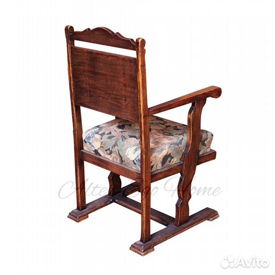 Кресло с резной спинкой 1930-х гг