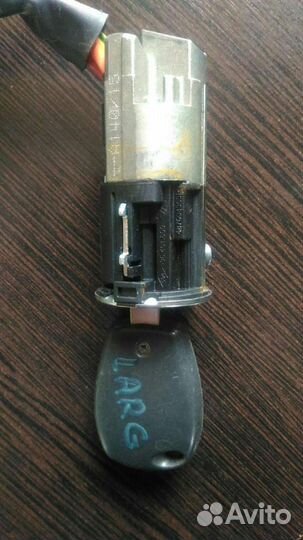 Замок зажигания Рено Логан