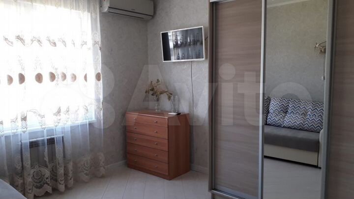 2-к. квартира, 35 м², 3/6 эт.