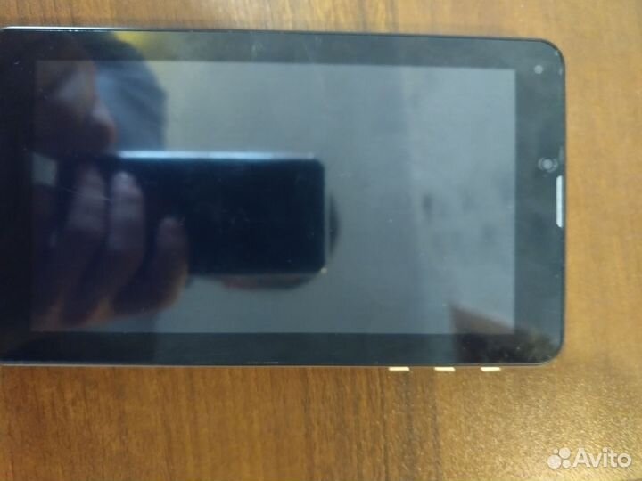 Планшет BQ 7040