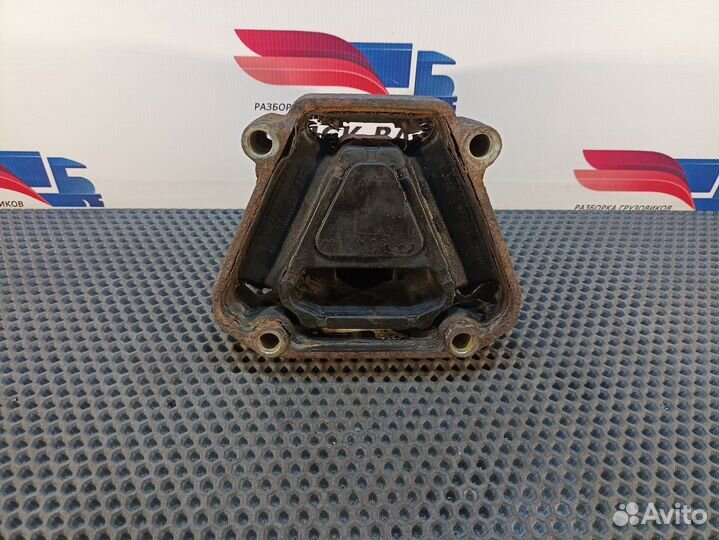 41272825 Подушка двигателя задняя