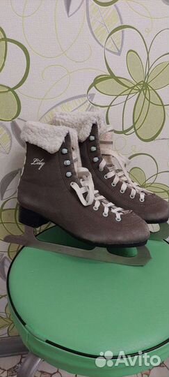 Коньки 24 см по стельке