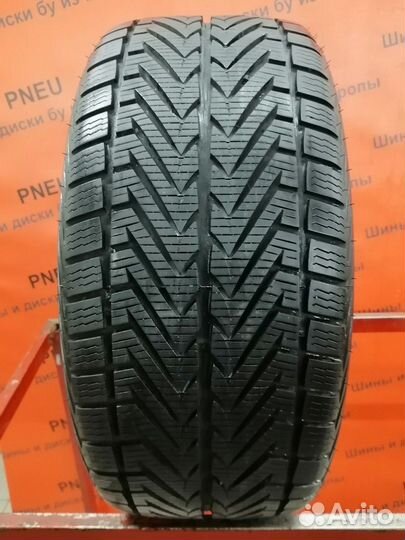 Vredestein Wintrac Xtreme 235/35 R19