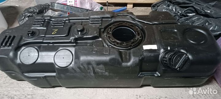 Продам топливные баки