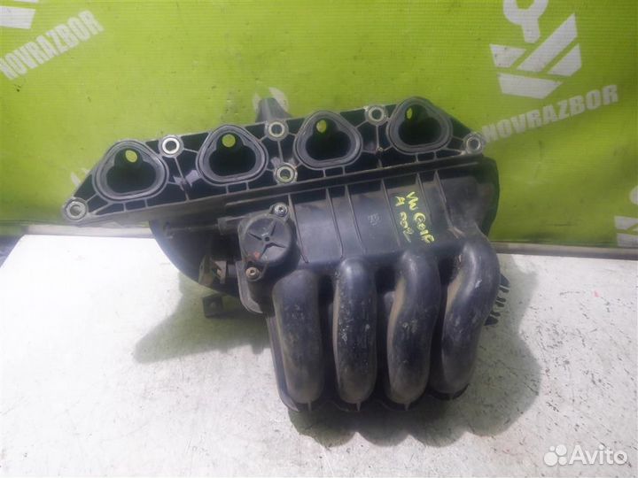Коллектор впускной Фольксваген Гольф 4 Бора
