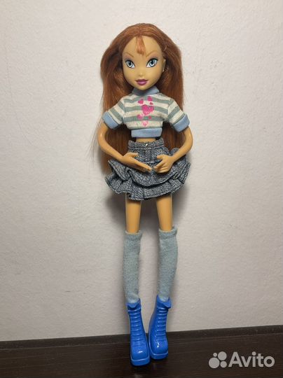 Кукла winx mattel винкс Блум школьница