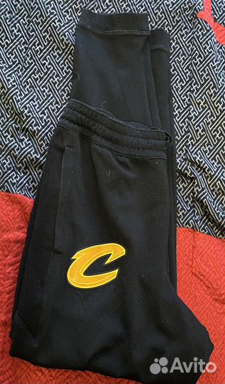 Спортивные штаны nike