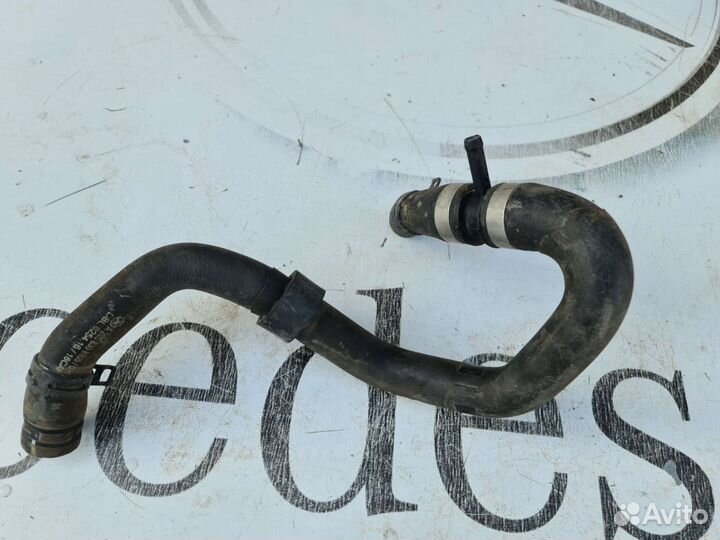 Патрубок охлаждающей жидкости Mercedes W205