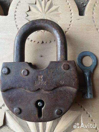 Замок навесной СССР с ключом клеймо