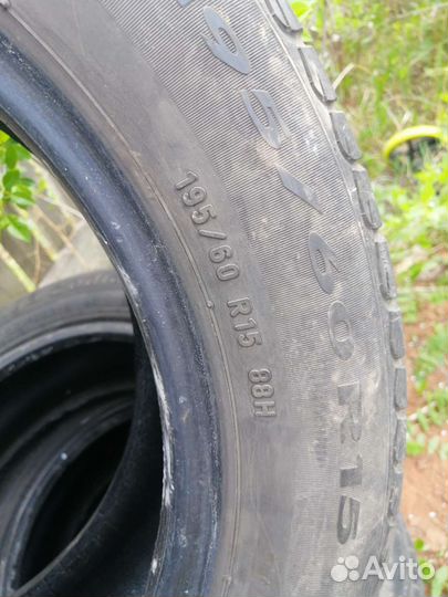 R4 Pirelli 176A2 CE11 TL 105/20, PCD 3x98 DIA 38