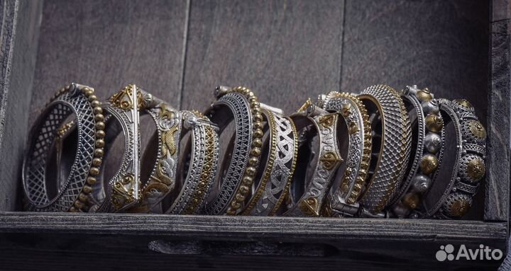 Королевский набор браслетов в шкатулке 11шт ретро