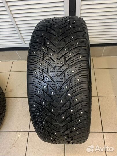 Nokian Tyres Hakkapeliitta 8 SUV 255/55 R19