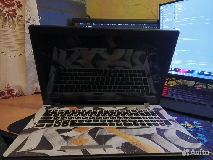 Продам ноутбук Lenovo