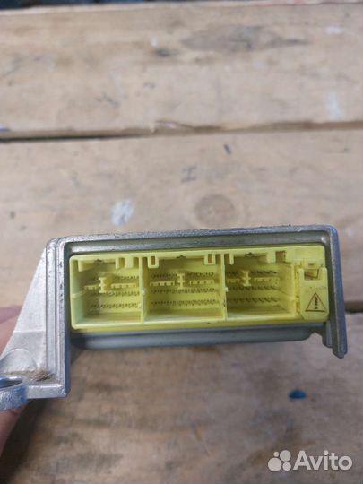 Блок управления AIR BAG mazda 3 BL