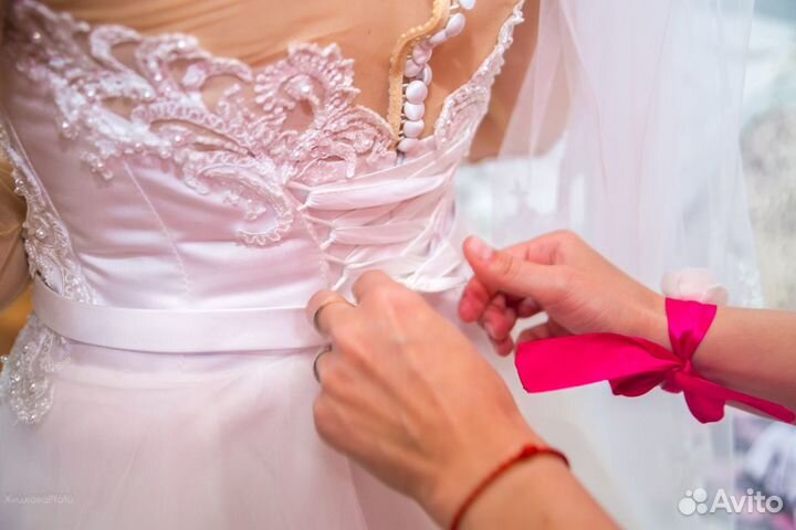 Свадебное платье