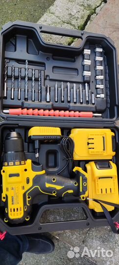 Шуруповерт dewalt