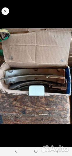 Тормозные колодки на ваз 2114,новые