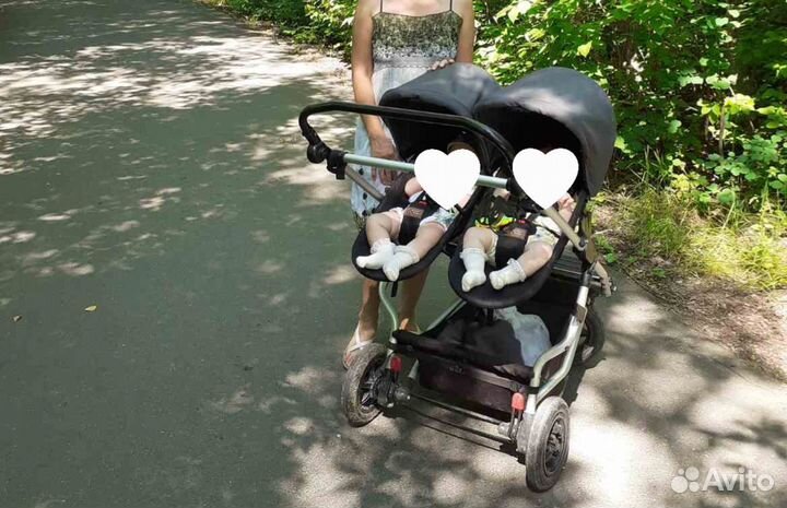 Коляска для двойни, погодок.mountainbuggy