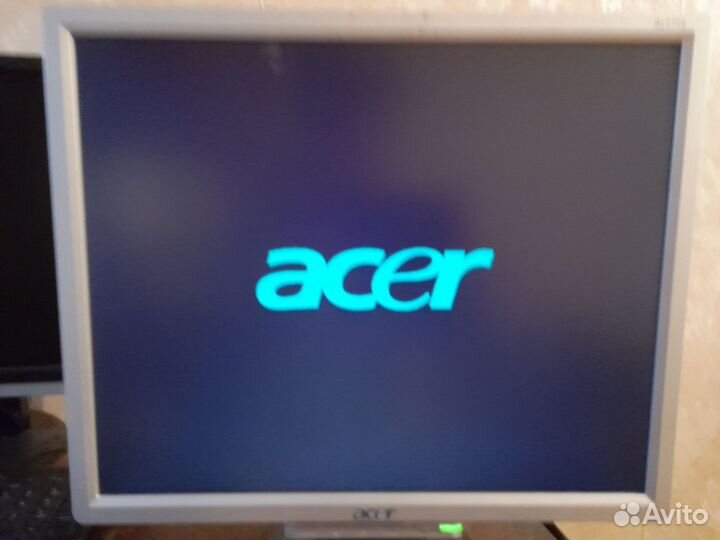 Монитор Acer 48см