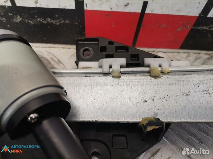 Стеклоподъемник передний правый Mazda 6 GG 2002