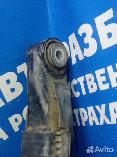 Задний левый рычаг Mercedes-Benz W169 хэтчбек M266