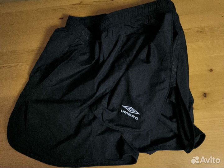 Шорты umbro с лампасами