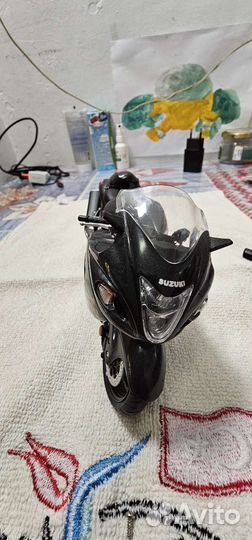 Модель мотоцикла 1/12 Wit's