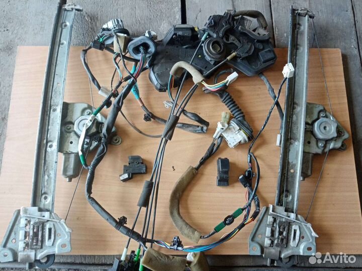 Стеклоподъемник