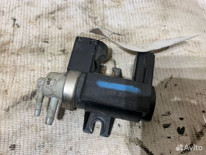 Клапан электромагнитный Audi A4 B7 2005-2007