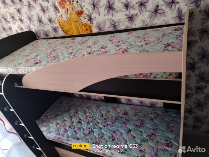 Двухъярусная кровать бу с матрасами