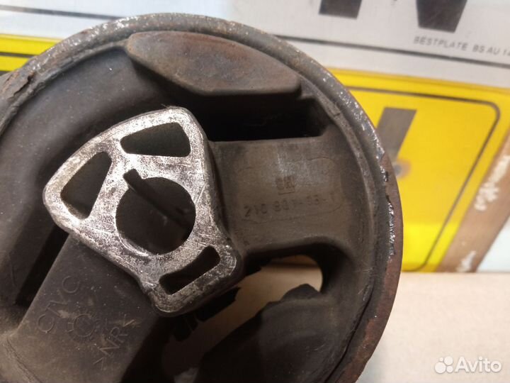 Опора двигателя задняя Cruze Astra J Orlando