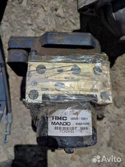 Hyundai elantra xd блок abs