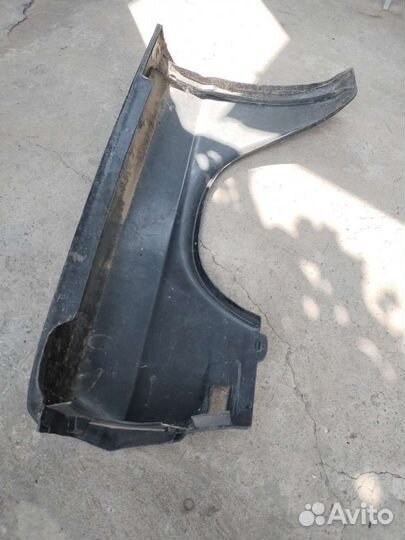 Крыло пластиковое газ 24 Волга