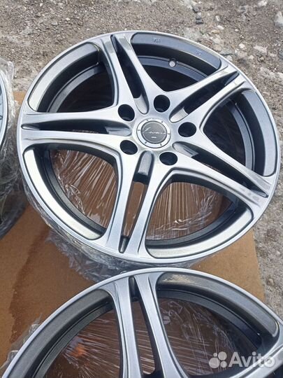 Литые диски Weds Leonis R16 как новые 5-114,3