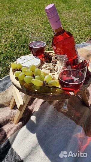 Винный столик деревянный новый