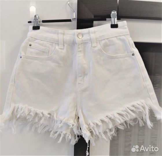 Женские джинсовые шорты 42/44