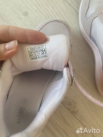 Кроссовки детские