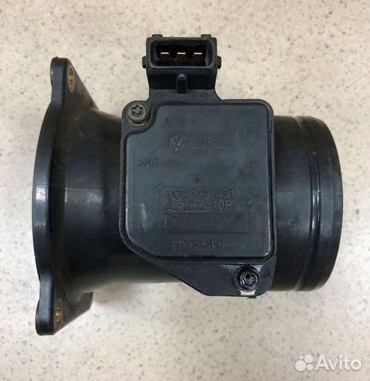 Расходомер (дмрв) Audi A3 / Golf 4