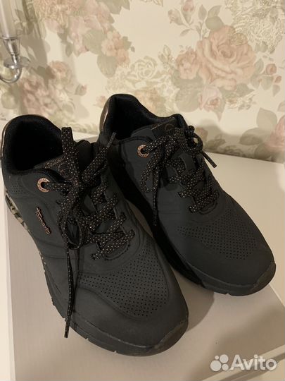 Кроссовки Tamaris