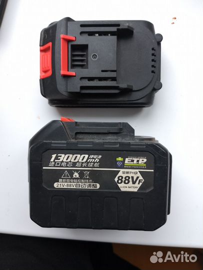 Батарея шуруповерта