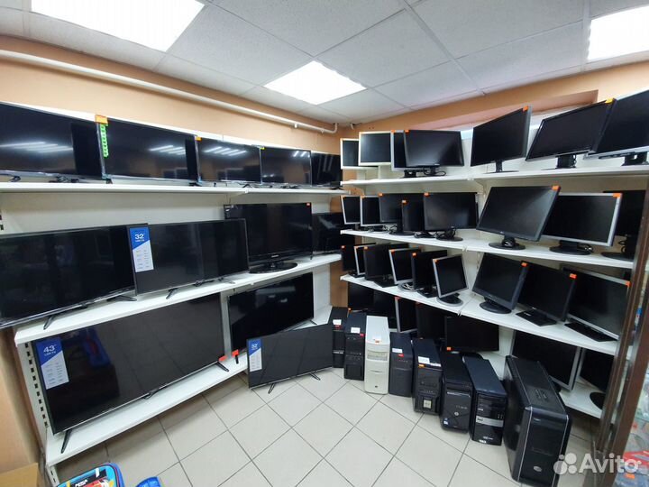 Игровая приставка ps4 1Tb 3 игры с гарантией