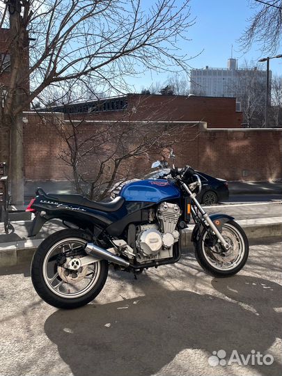 Классический Triumph